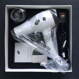 ❗️PRICE DROP❗️NEW T3 Featherweight Pro Hair Dryer